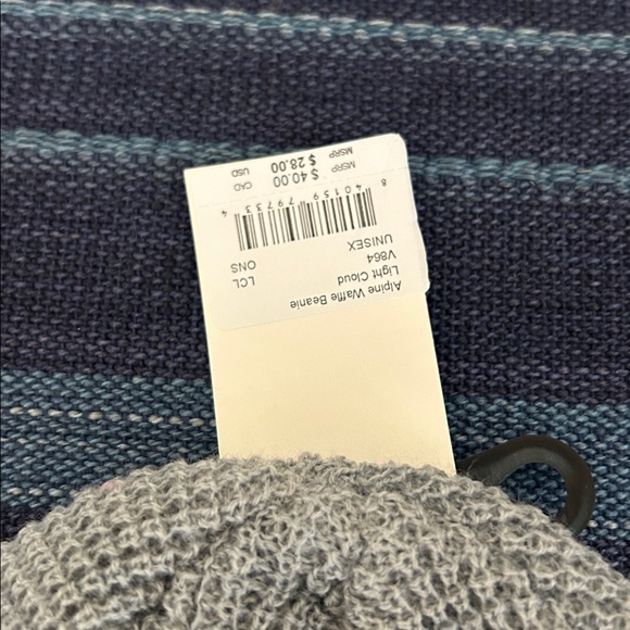 Vuori Gray Knit Beanie - Picture 4 of 5
